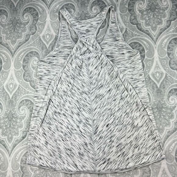 Womens Lululemon Essential Tank - Picture 4 of 6